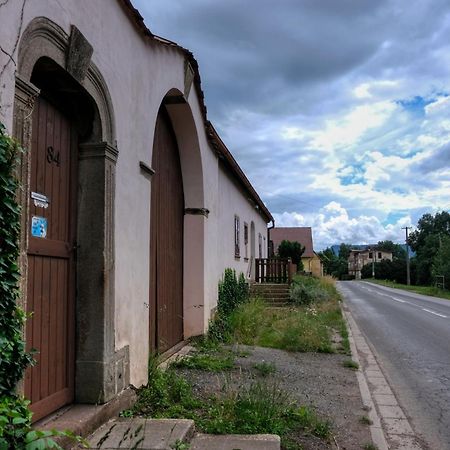 Apartmany V Broumovskem Statku Luaran gambar
