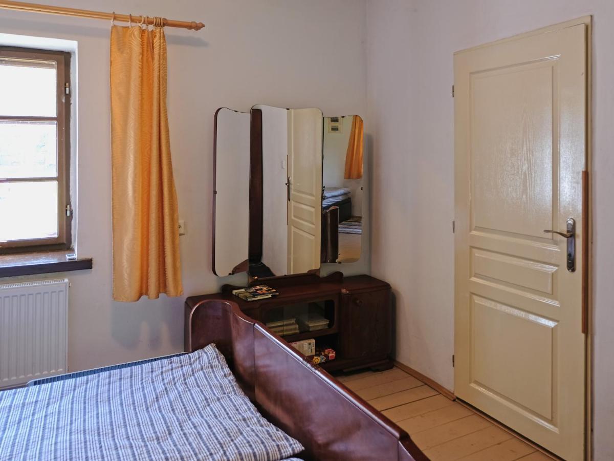 Apartmany V Broumovskem Statku Luaran gambar