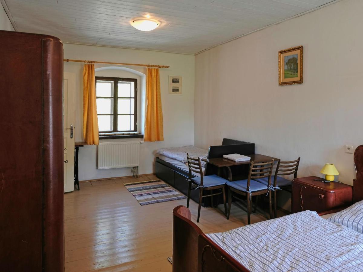 Apartmany V Broumovskem Statku Luaran gambar