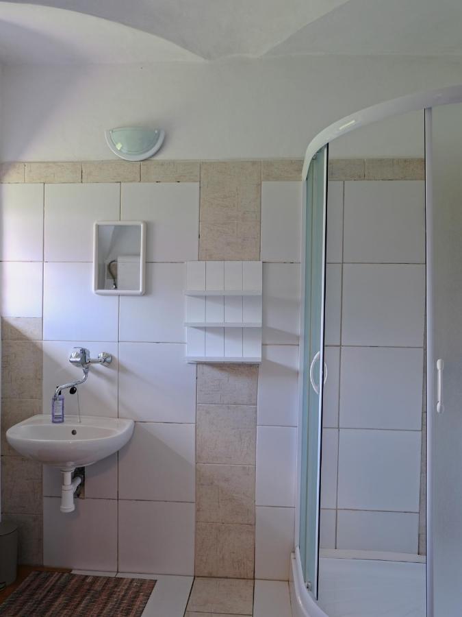 Apartmany V Broumovskem Statku Luaran gambar