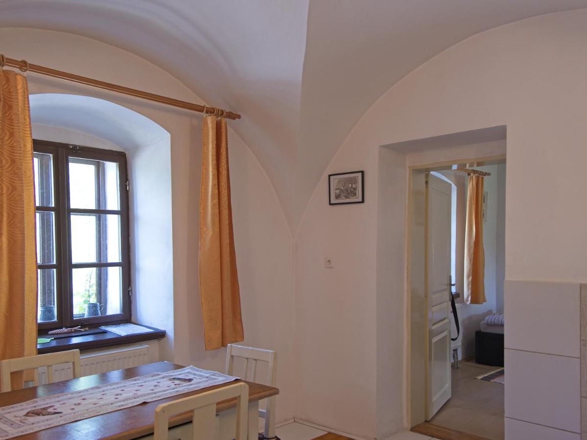 Apartmany V Broumovskem Statku Luaran gambar